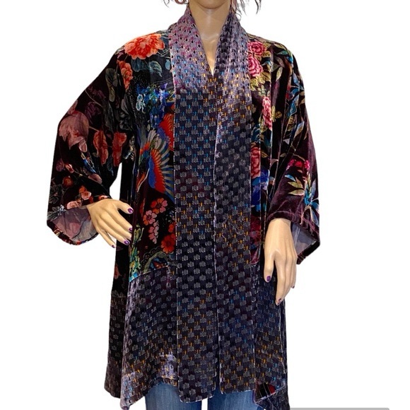 Johnny Was Kimono velvet floral and geometric burnout pattern - Size XL - Picture 2 of 16